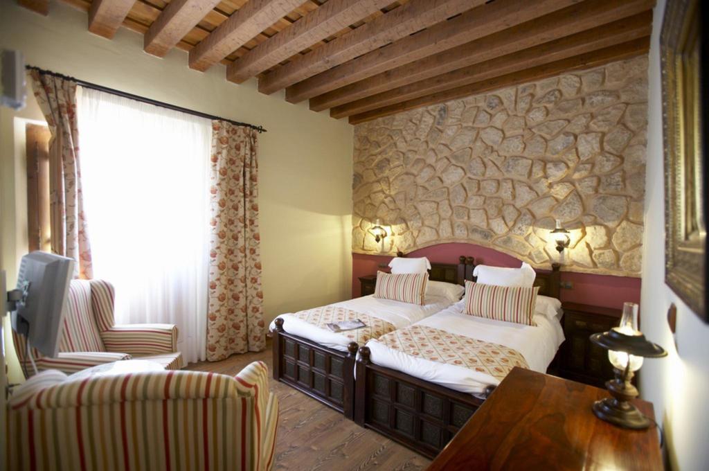 ホテル Ibersol La Casona De Andrea ティエドラ エクステリア 写真