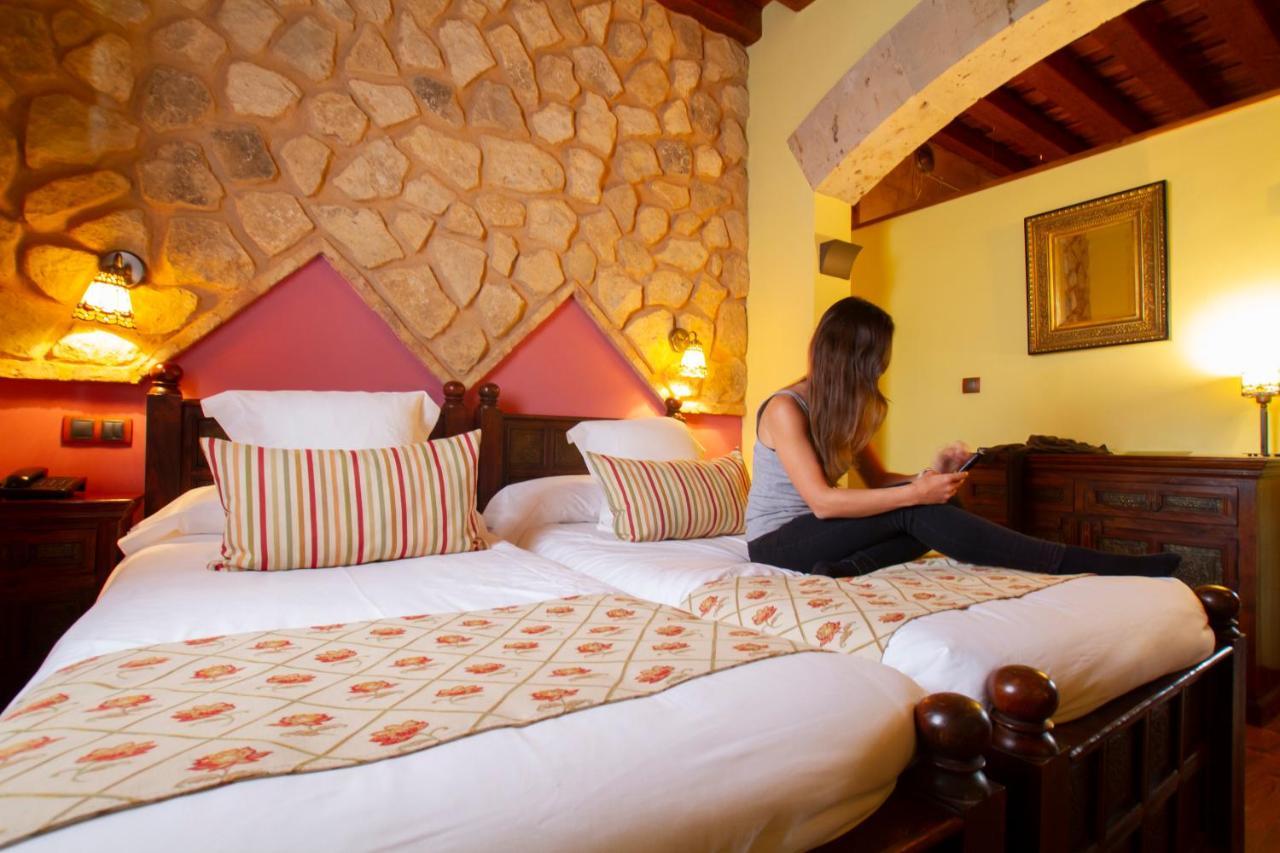 ホテル Ibersol La Casona De Andrea ティエドラ エクステリア 写真